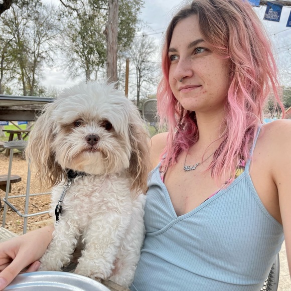 Meet your Posher, Violet - Picture 8 of 8